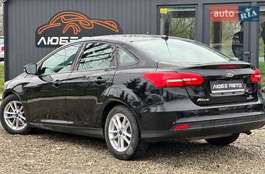 Седан Ford Focus 2016 в 