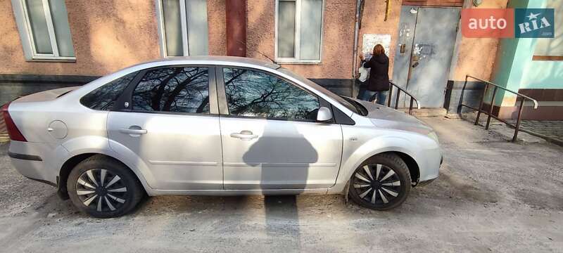 Седан Ford Focus 2005 в Харькове