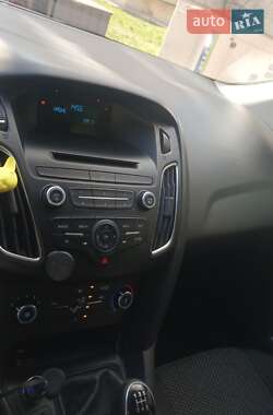 Хэтчбек Ford Focus 2018 в 