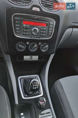 Универсал Ford Focus 2009 в 