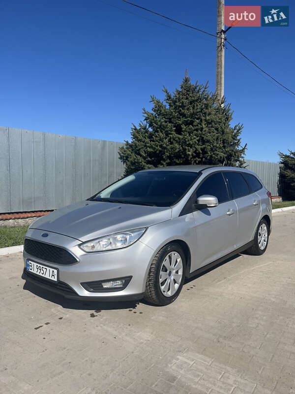 Универсал Ford Focus 2017 в Решетиловке