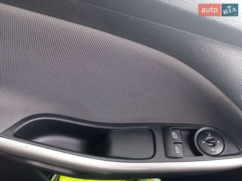 Универсал Ford Focus 2013 в Ивано-Франковске фото 11 Универсал Ford Focus 2013 в Ивано-Франковске