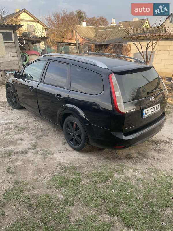 Универсал Ford Focus 2010 в Луцке