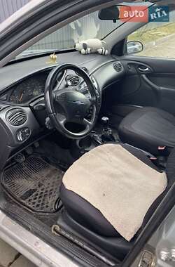 Универсал Ford Focus 2001 в 