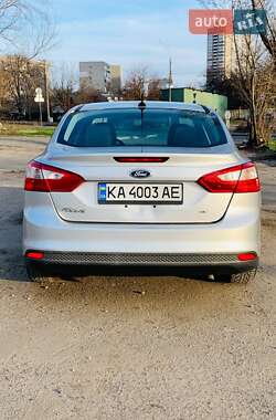 Седан Ford Focus 2014 в Киеве