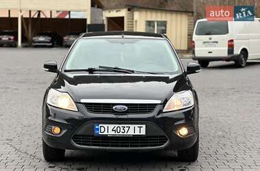 Хэтчбек Ford Focus 2011 в Межгорье