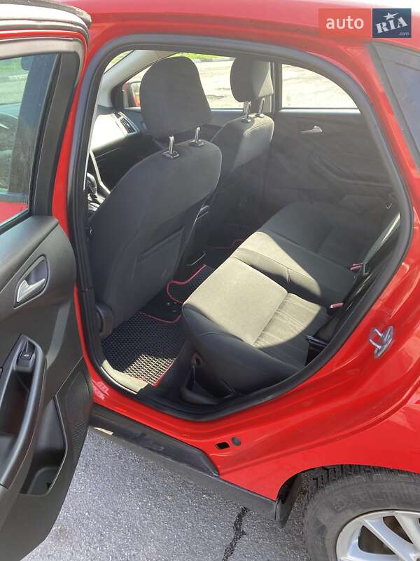 Седан Ford Focus 2016 в Запорожье фото 6 Седан Ford Focus 2016 в Запорожье