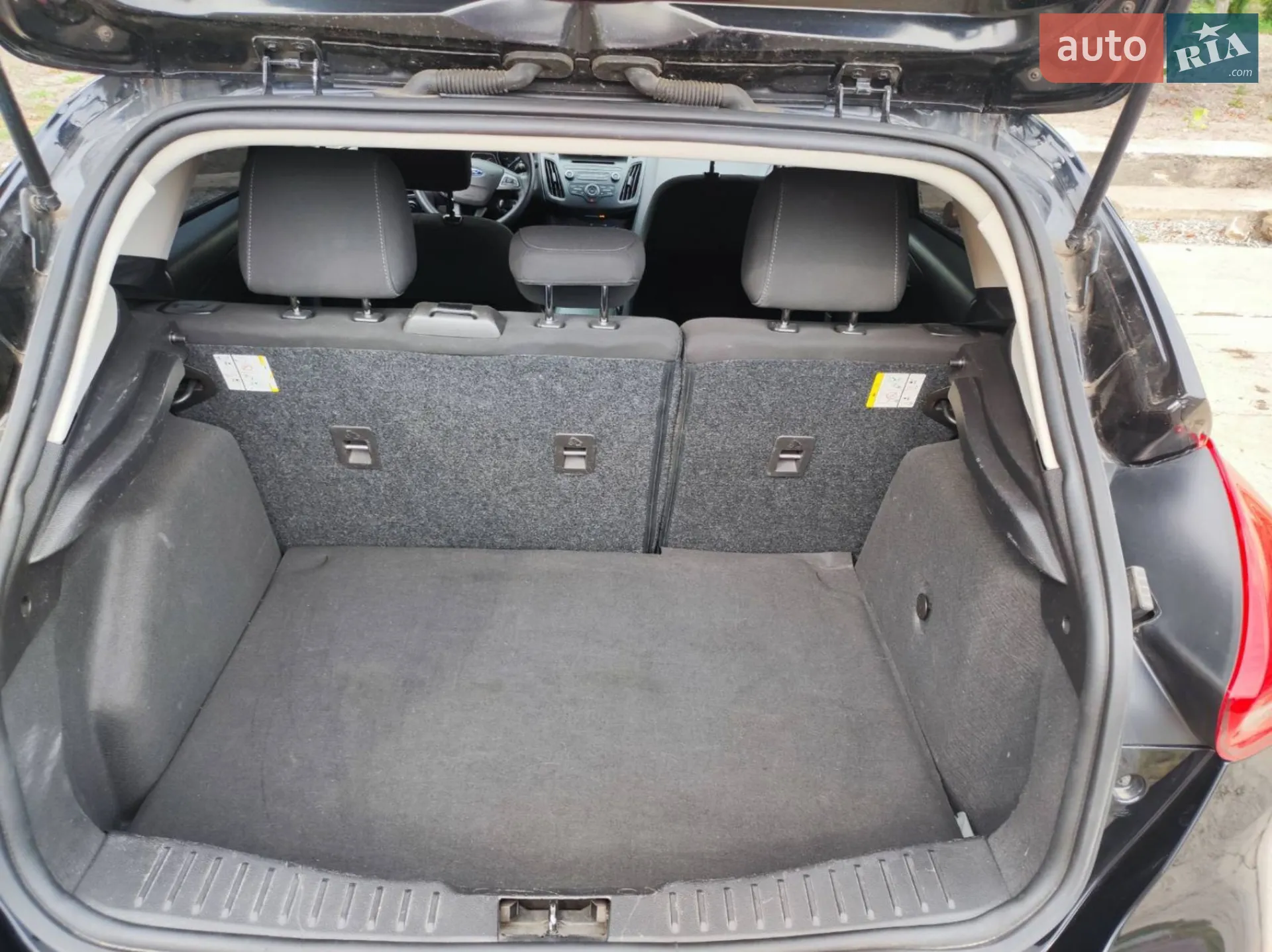 2015 Ford Focus - мініатюра 9