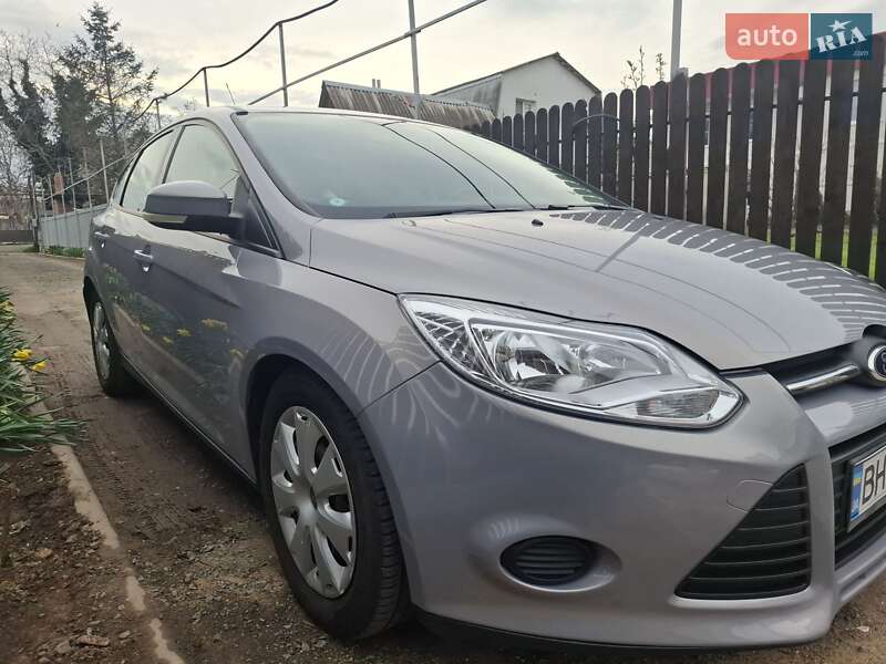 Хэтчбек Ford Focus 2012 в Одессе