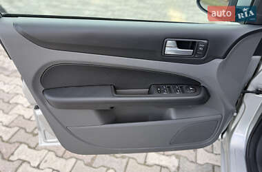 Универсал Ford Focus 2009 в 