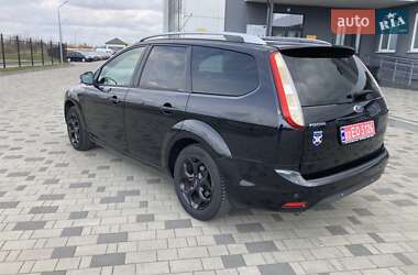 Універсал Ford Focus 2010 в 