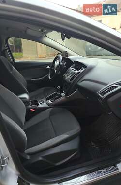 Универсал Ford Focus 2013 в 