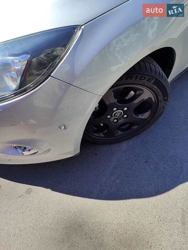 Универсал Ford Focus 2013 в Звягеле