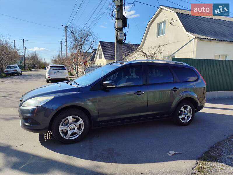 Ford Focus 2010