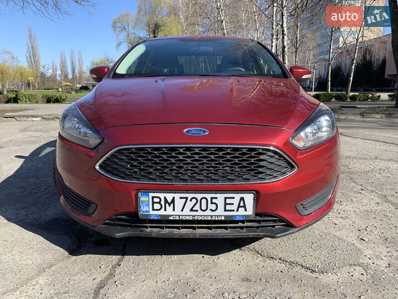 Седан Ford Focus 2015 в Сумах