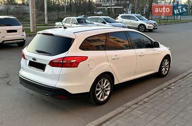 Универсал Ford Focus 2016 в 
