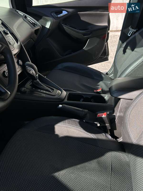 Седан Ford Focus 2017 в Львове