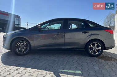 Седан Ford Focus 2017 в 