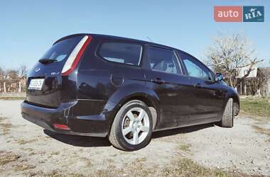 Универсал Ford Focus 2010 в 