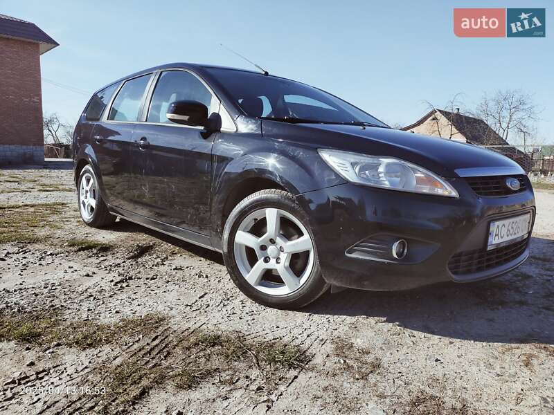 Универсал Ford Focus 2010 в 