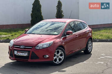 Хэтчбек Ford Focus 2013 в 