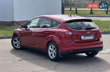 Хэтчбек Ford Focus 2013 в 