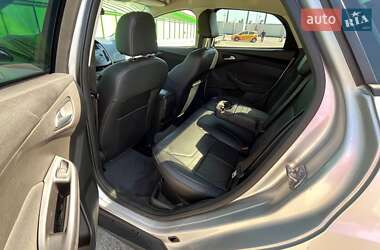 Седан Ford Focus 2015 в 