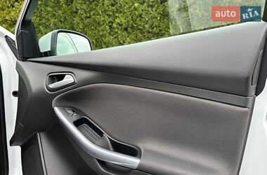 Универсал Ford Focus 2014 в 