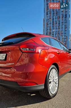 Хэтчбек Ford Focus 2018 в 