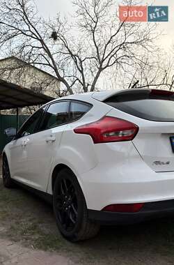 Хэтчбек Ford Focus 2016 в 