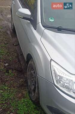 Универсал Ford Focus 2010 в 