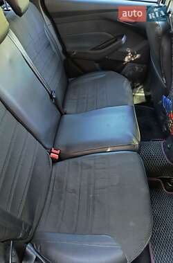 Универсал Ford Focus 2013 в 