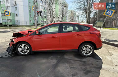 Хэтчбек Ford Focus 2013 в 