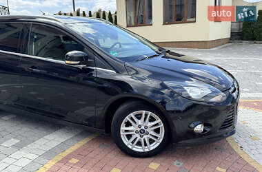 Универсал Ford Focus 2013 в 