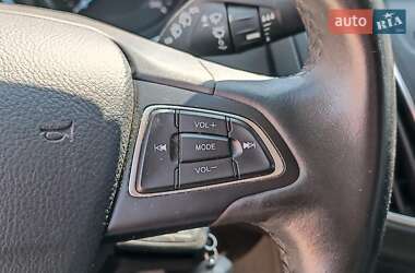 Хэтчбек Ford Focus 2016 в 