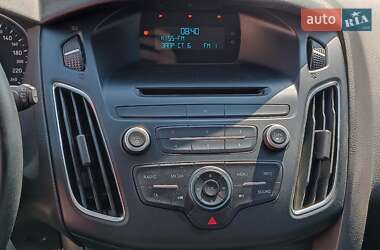 Хэтчбек Ford Focus 2016 в 