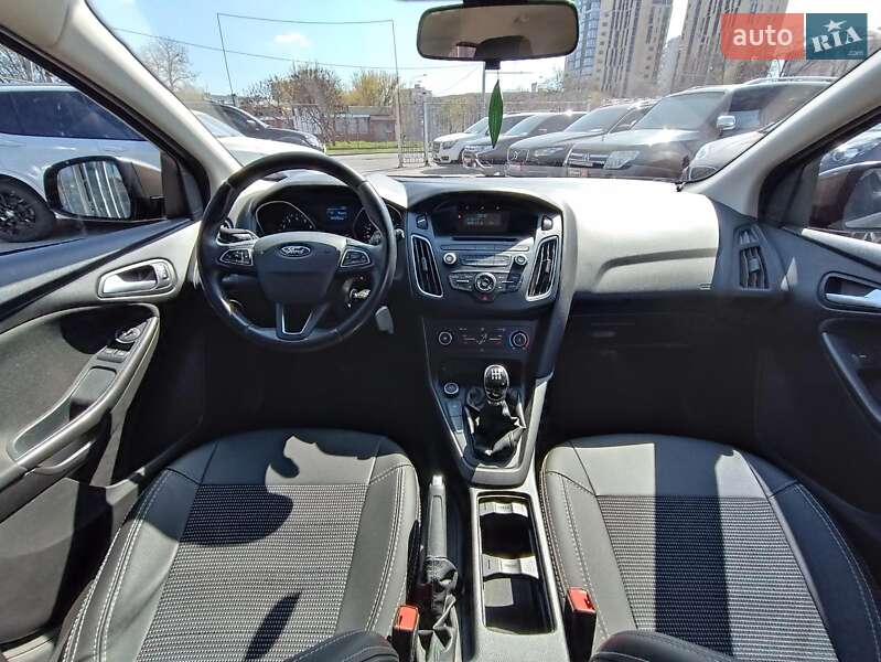Хэтчбек Ford Focus 2016 в Харькове