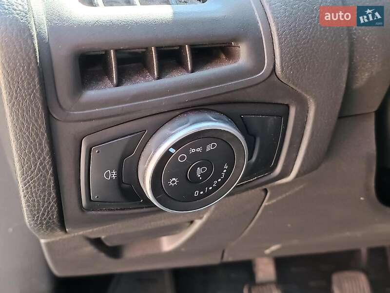 Хэтчбек Ford Focus 2016 в Харькове