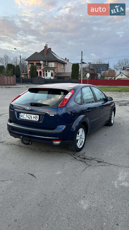 Хэтчбек Ford Focus 2005 в Луцке