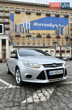 Седан Ford Focus 2014 в 