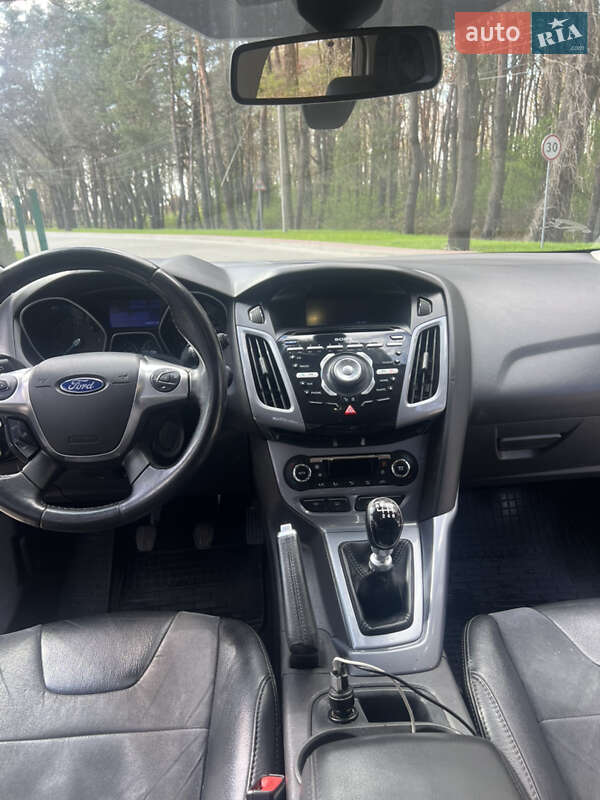 Универсал Ford Focus 2013 в Львове фото 26 Универсал Ford Focus 2013 в Львове