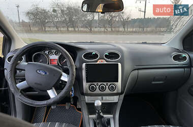 Хэтчбек Ford Focus 2008 в 
