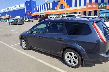 Универсал Ford Focus 2010 в 