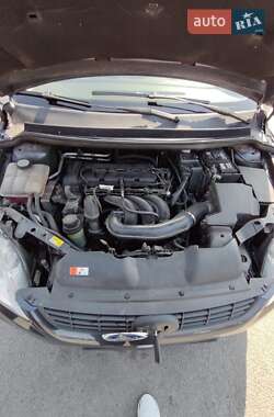 Универсал Ford Focus 2010 в 