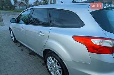 Универсал Ford Focus 2014 в 