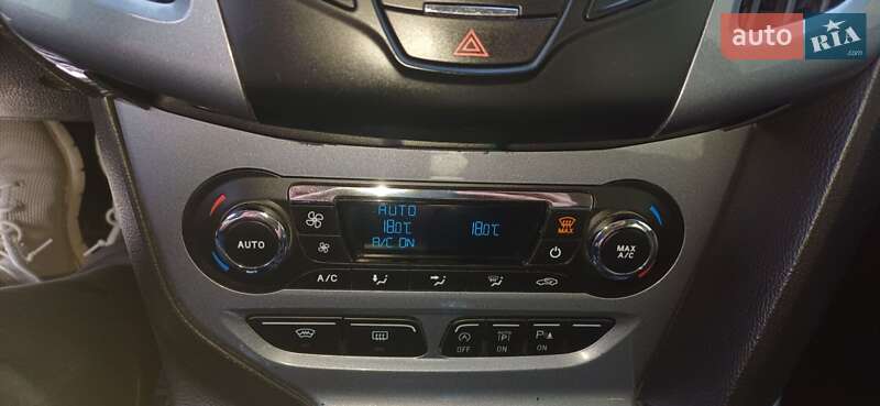 Универсал Ford Focus 2013 в Коростене