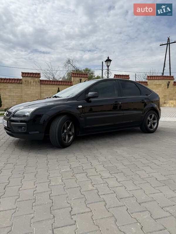 Хетчбек Ford Focus 2005 в Ізмаїлі