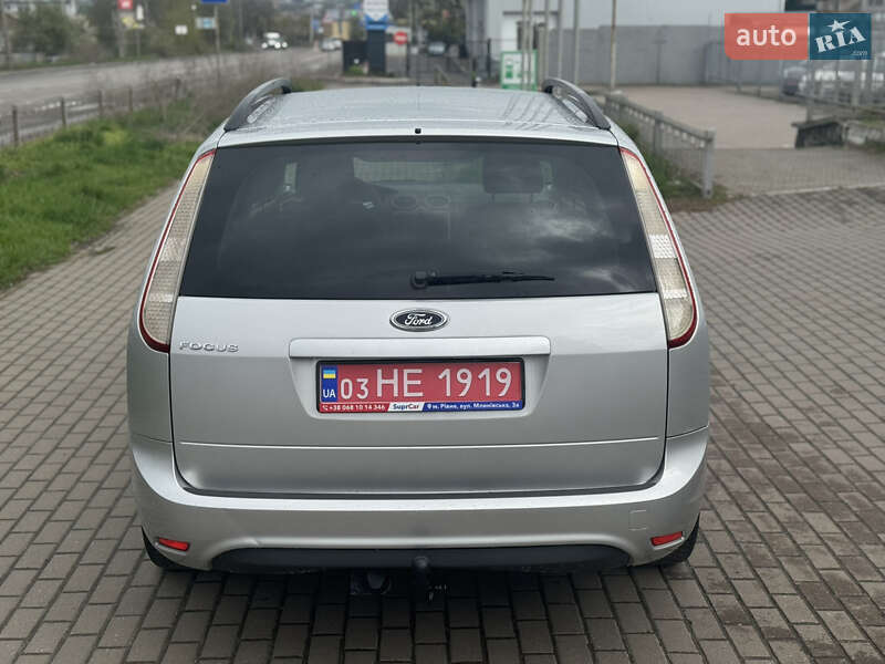 Универсал Ford Focus 2009 в Ровно