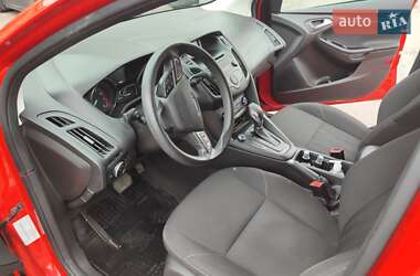Седан Ford Focus 2015 в 
