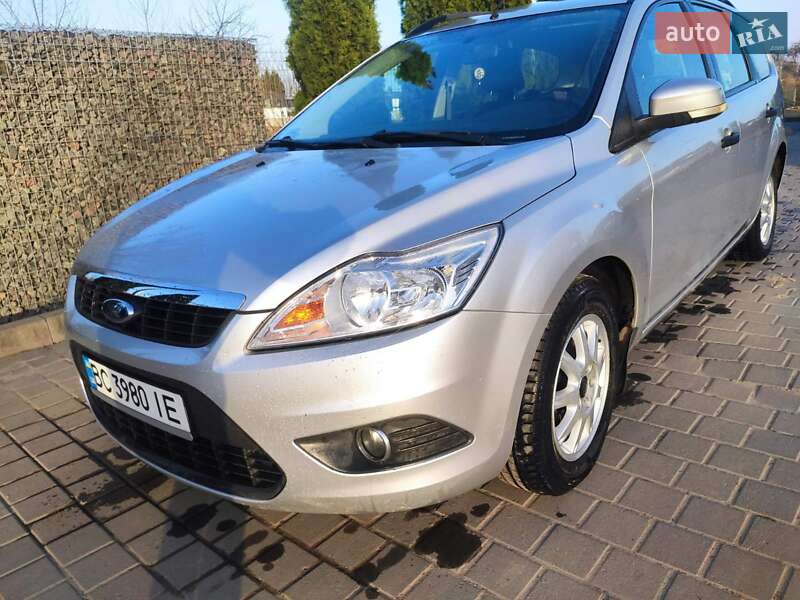 Універсал Ford Focus 2010 в Самборі
